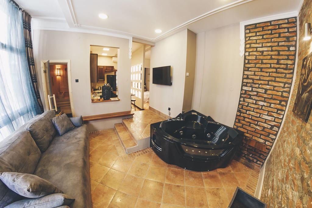 Ben Akiba Luxury Suites เบลเกรด ภายนอก รูปภาพ